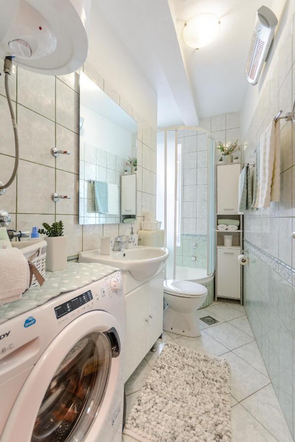 Apartman Mare มิลนา ภายนอก รูปภาพ